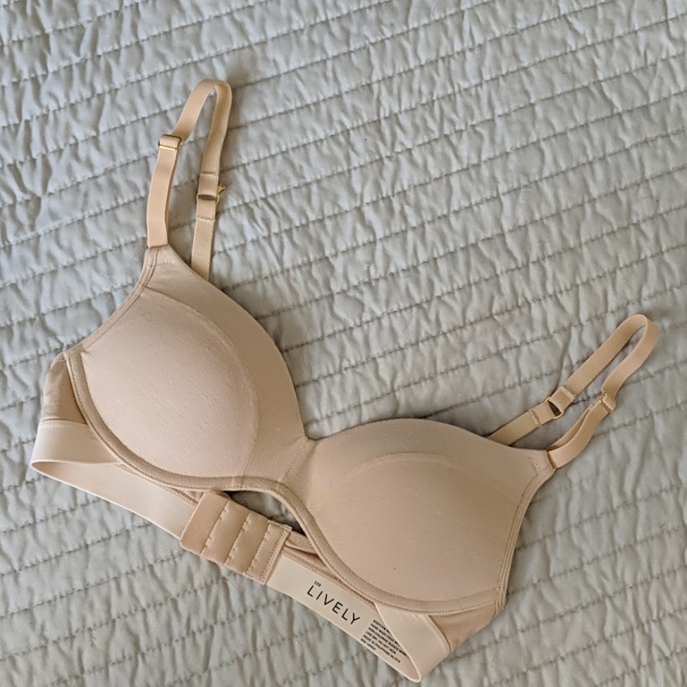 Lively No-Wire Bra, 32B, Toasted Almond